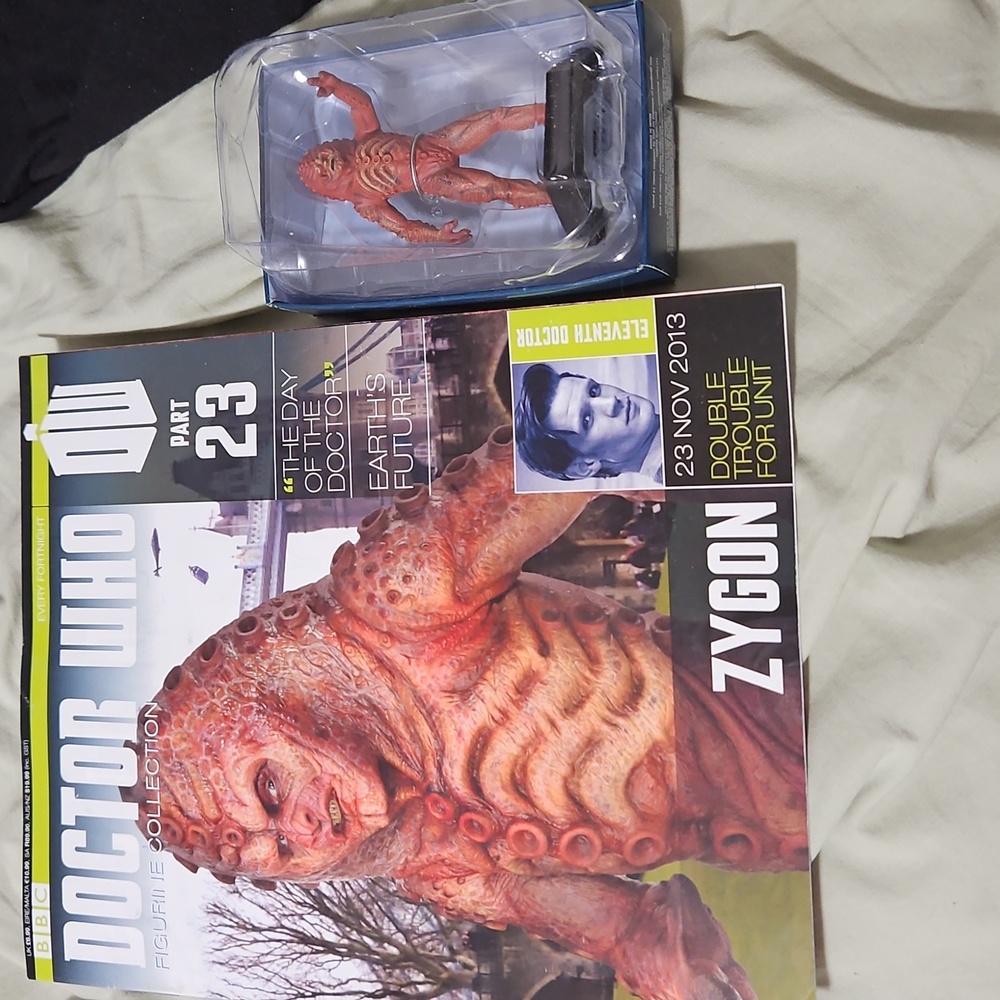 Doctor Who Figurine of a Zygon